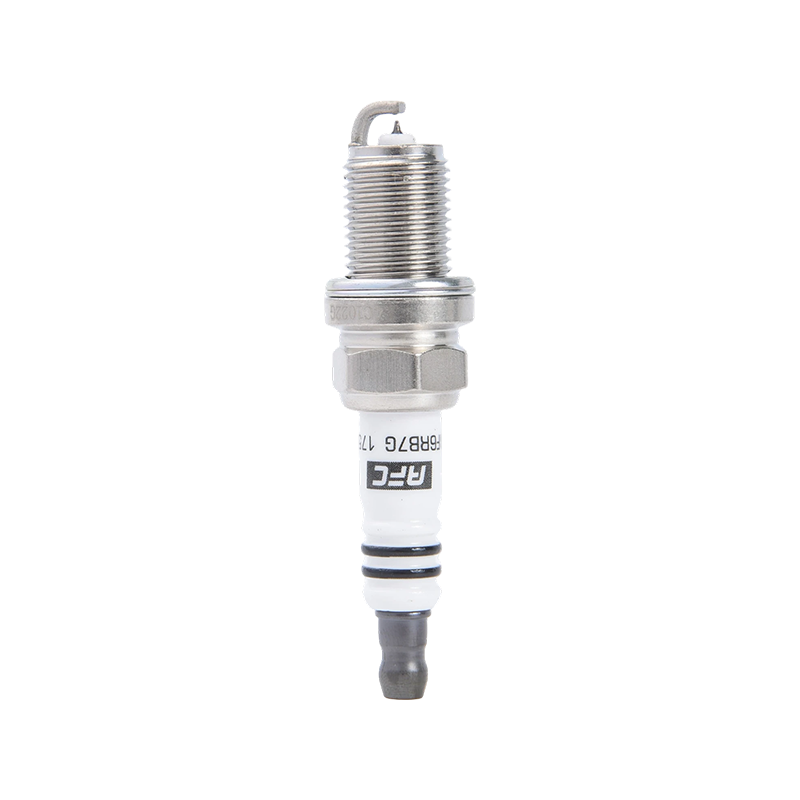 1757 SIF6RB7G Iridium Platinum Spark Plug 94675 Untuk HAVAL 2.0T H4 H6 H8 H9